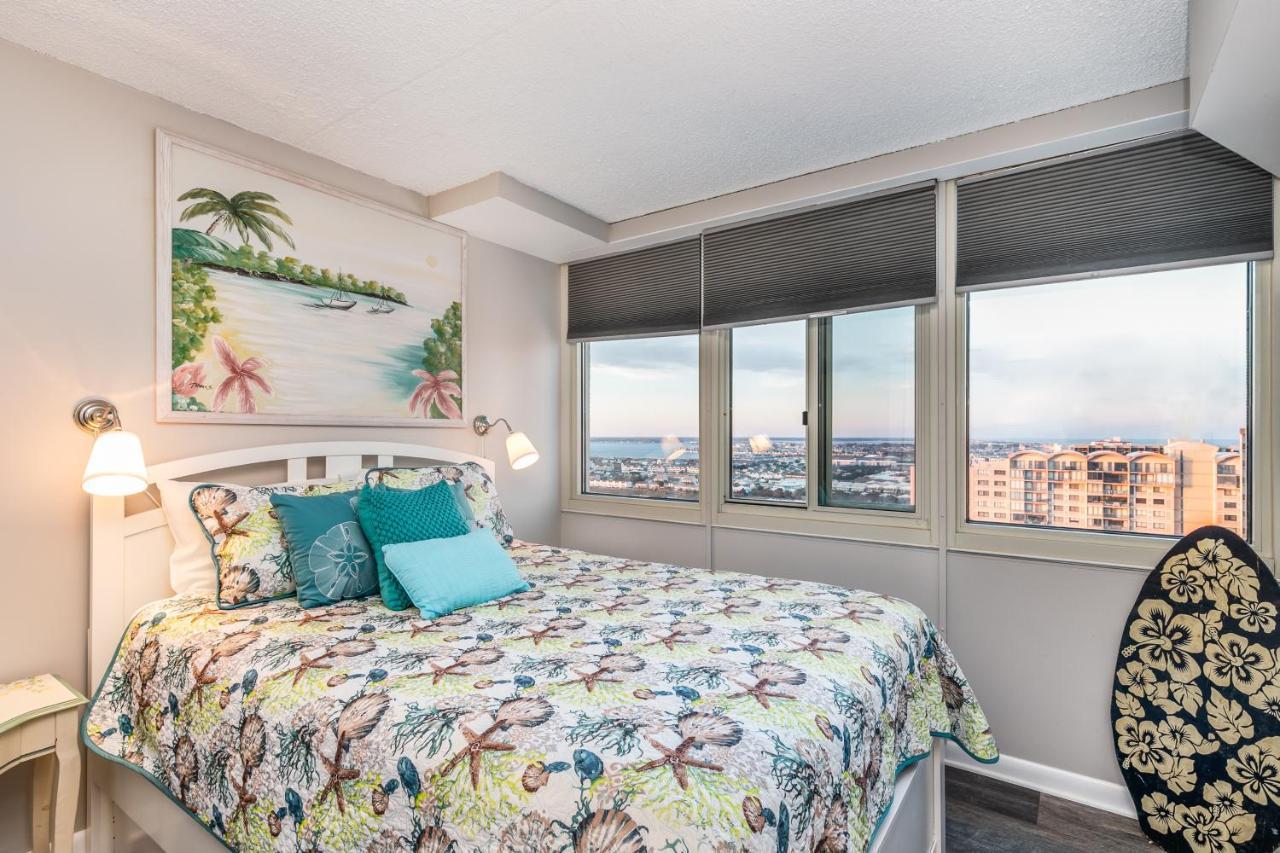 The Quay Condos Ocean City Room photo