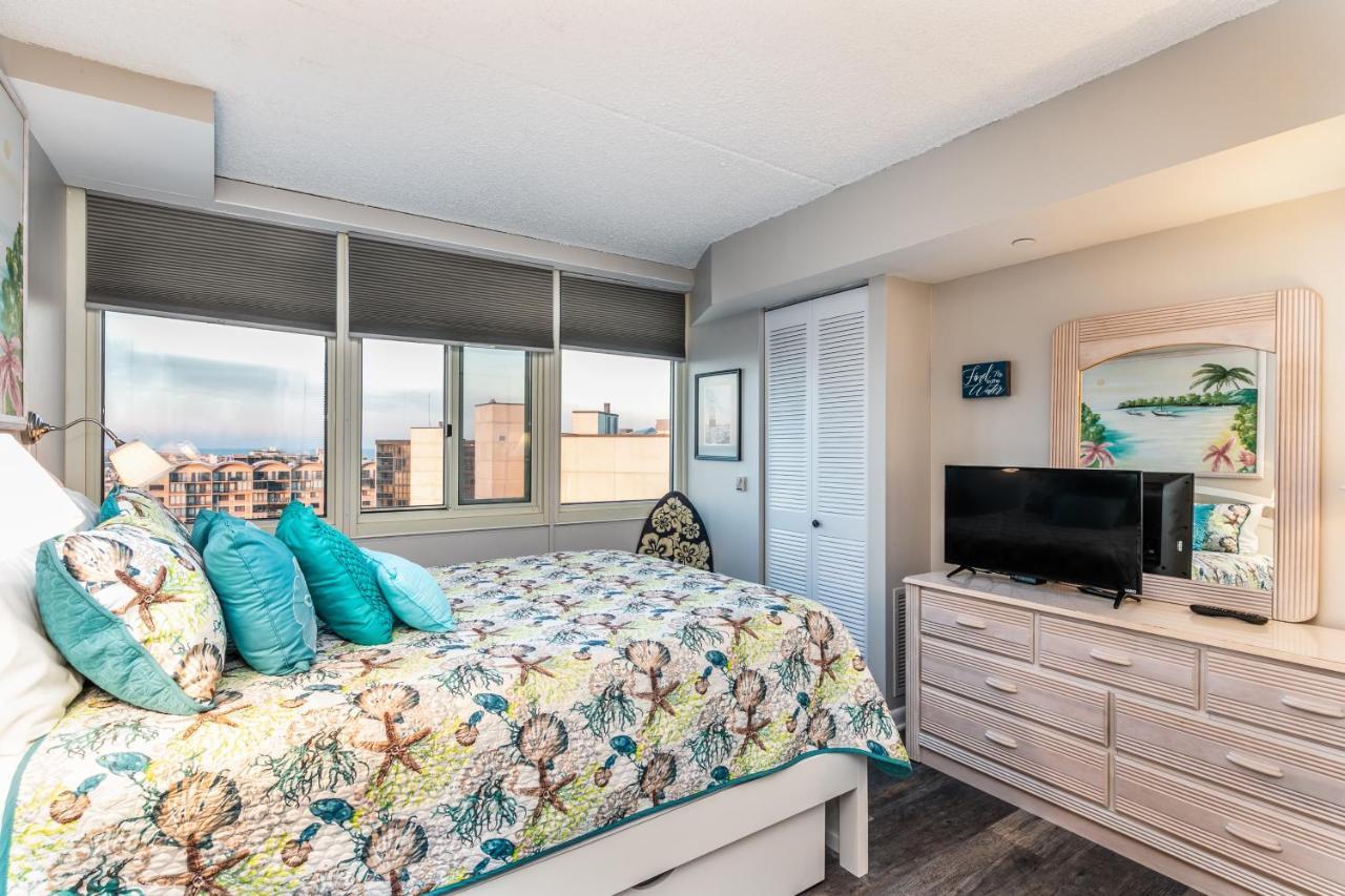 The Quay Condos Ocean City Room photo
