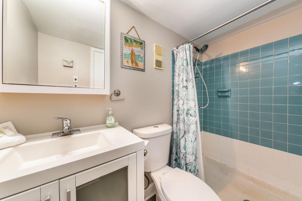 The Quay Condos Ocean City Room photo